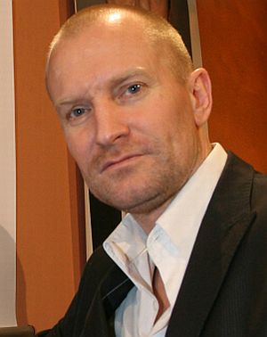 Ulrich Thomsen bei der Pressekonferenz zu "The International" in Berlin 2009